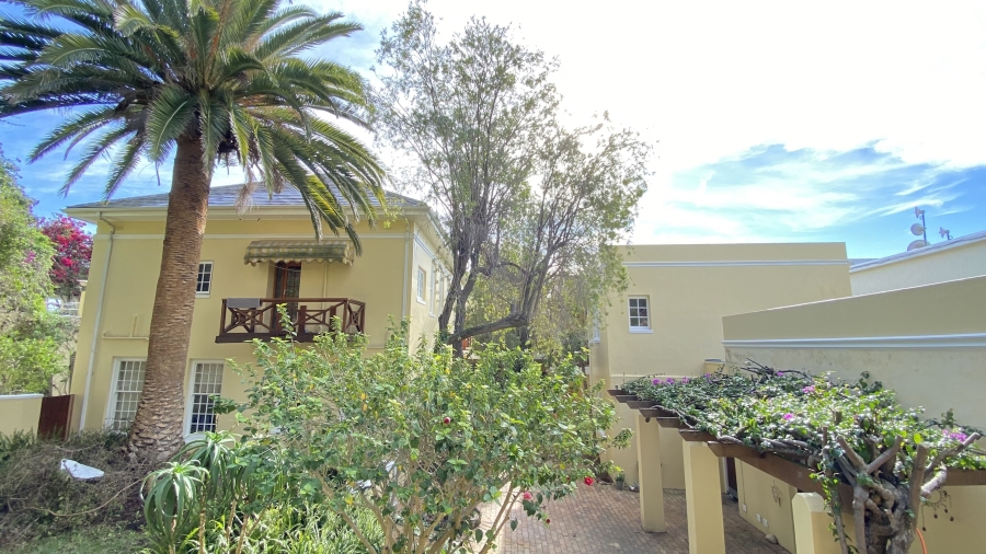 2 Bedroom Property for Sale in Simons Town Western Cape